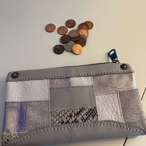 The Sak wallet